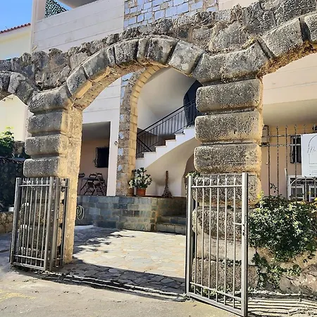 Apartment Maison Koroni, 1st Floor 3