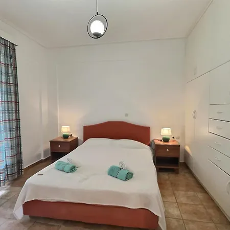 Maison Koroni, 1st Floor 3 *
